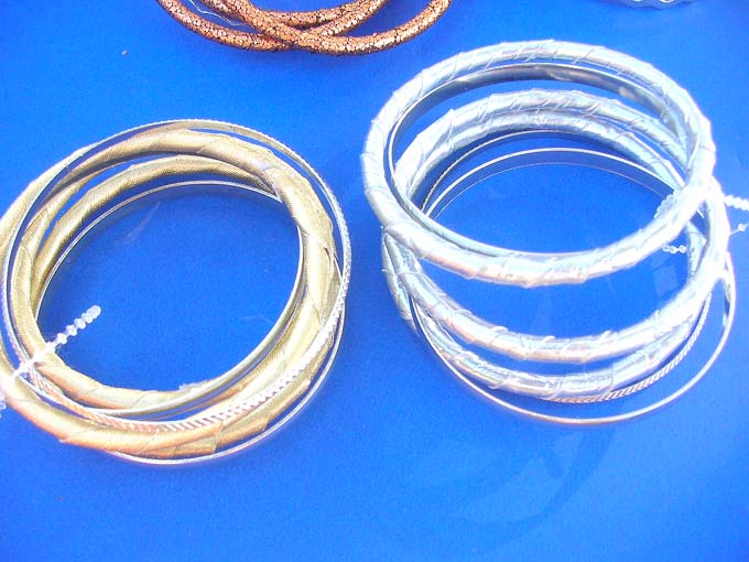 fabric-wrapped-bangle-bracelets-1i