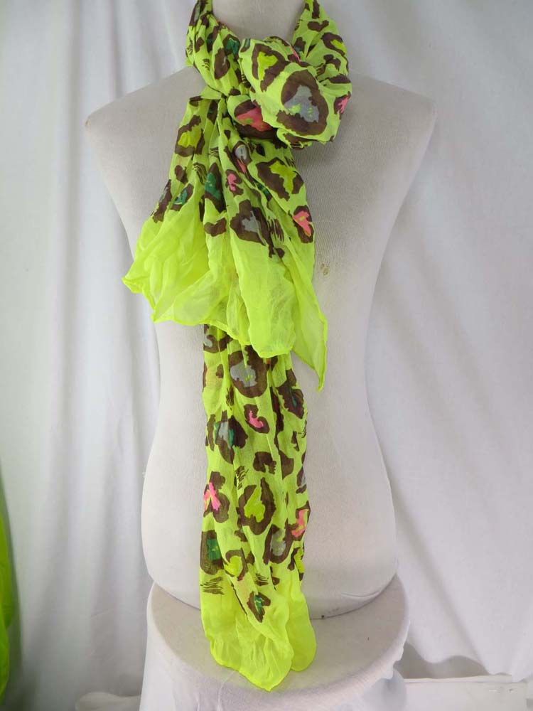 scarf-u327f