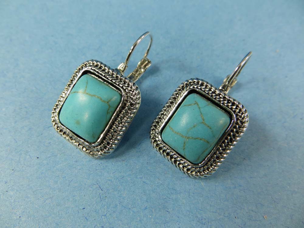 turquoise-earring-92h