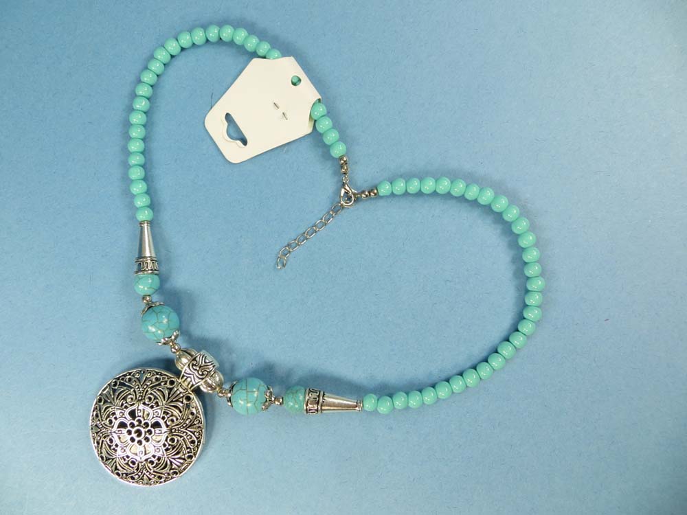 turquoise-necklace-94k
