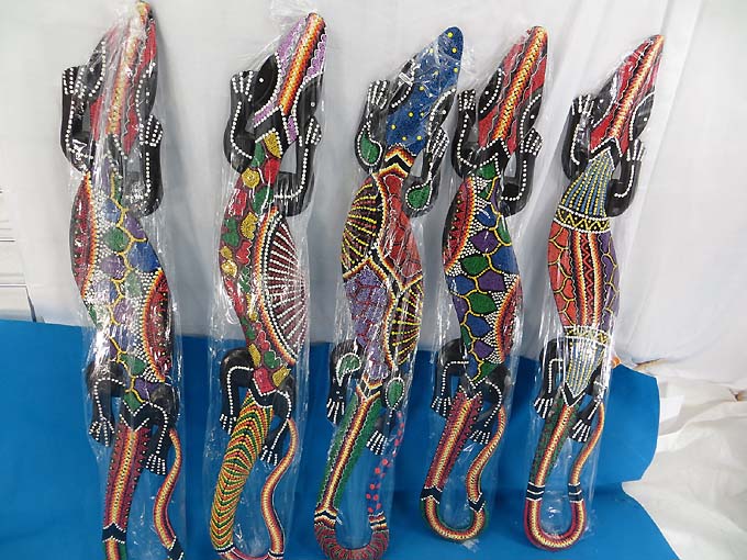 thousand-dot-wall-art-gecko-1-meter-a