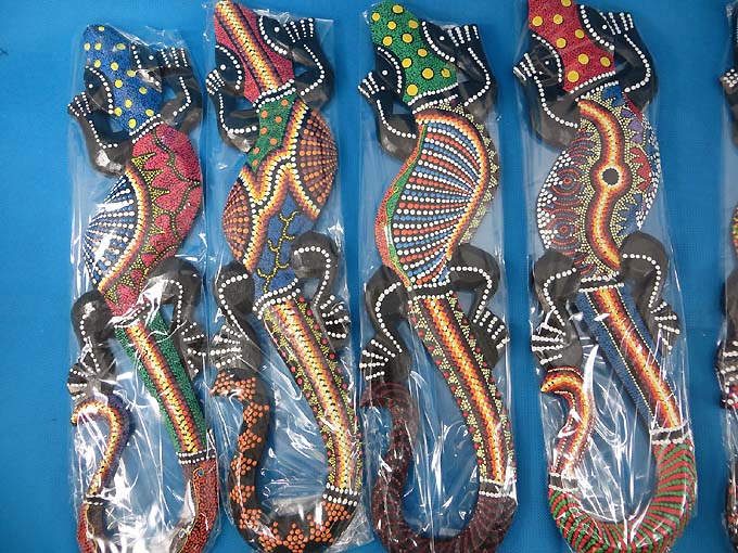 thousand-dots-gecko-19-inches-b