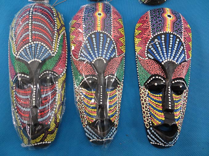 thousand-dots-mask-3b