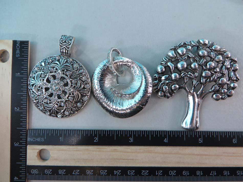 scarfpendant13b