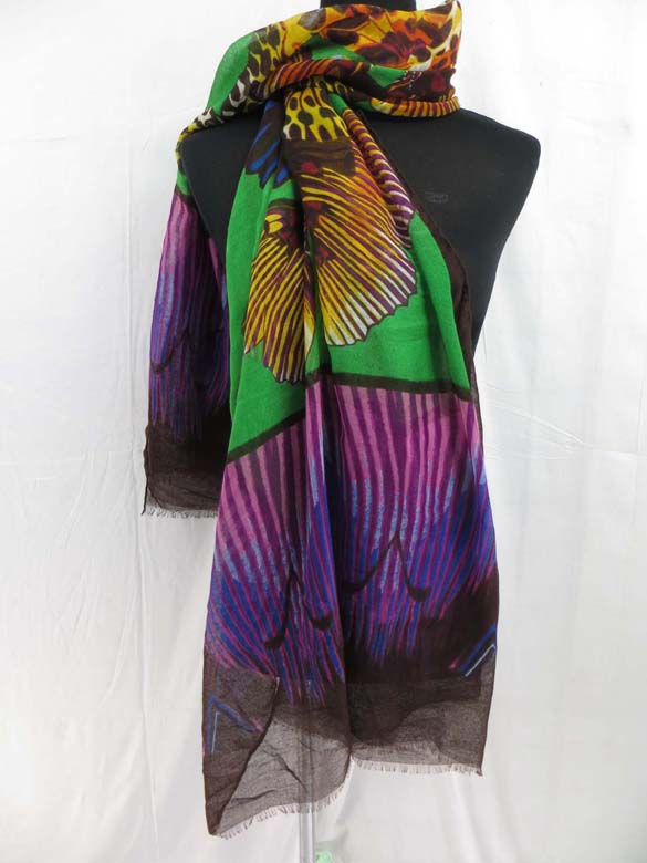 light-shawl-sarong-102e