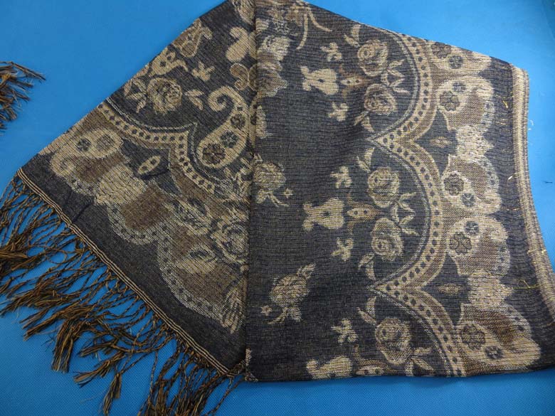 pashmina-shawl-scarf-131f