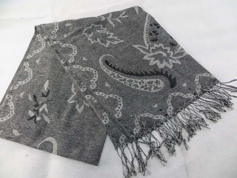 pashmina-shawl-scarf-134d