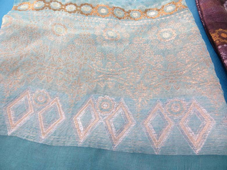 semi-sheer-fashion-scarves-141m