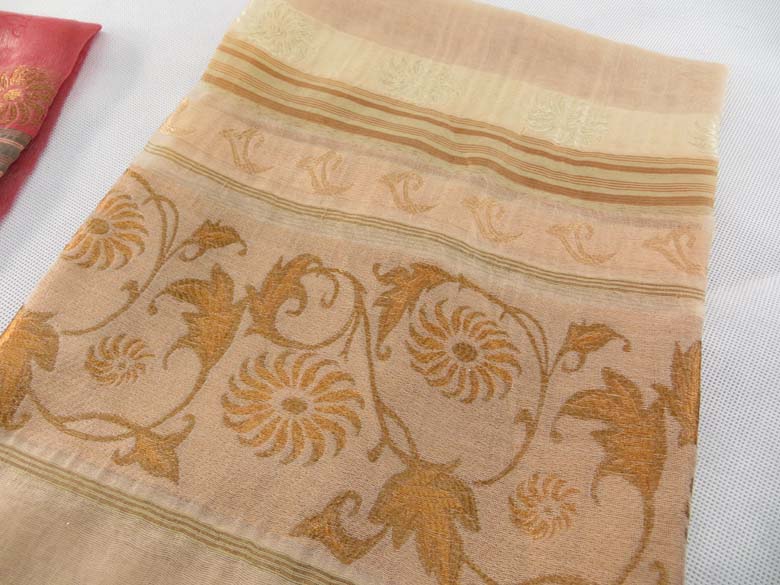 semi-sheer-fashion-scarves-142i