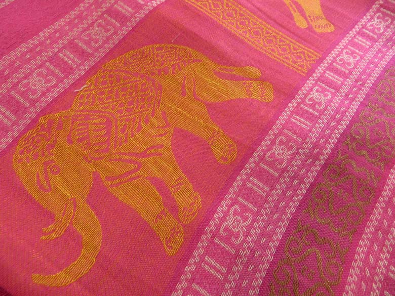 semi-sheer-fashion-scarves-143i