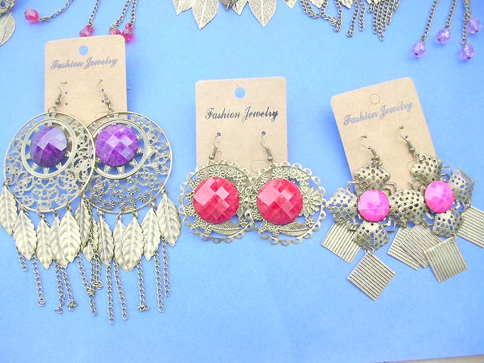 antique-style-earrings-13m