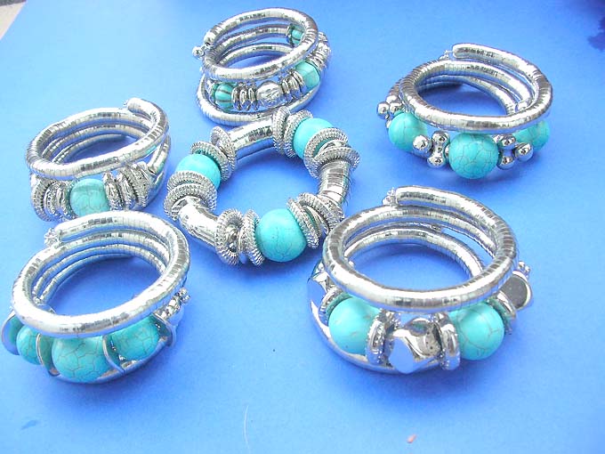 turquise-bracelet-2-wrapped-stretchy