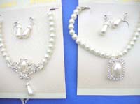 faux-pearl-jewelryset-2g-necklace-earring