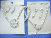 faux-pearl-jewelryset-2k-necklace-earring