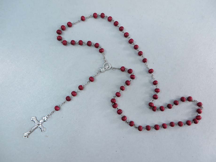 rosarynecklace1-3a