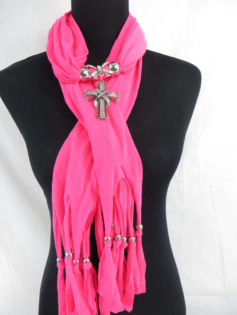 jewelryscarf03m030