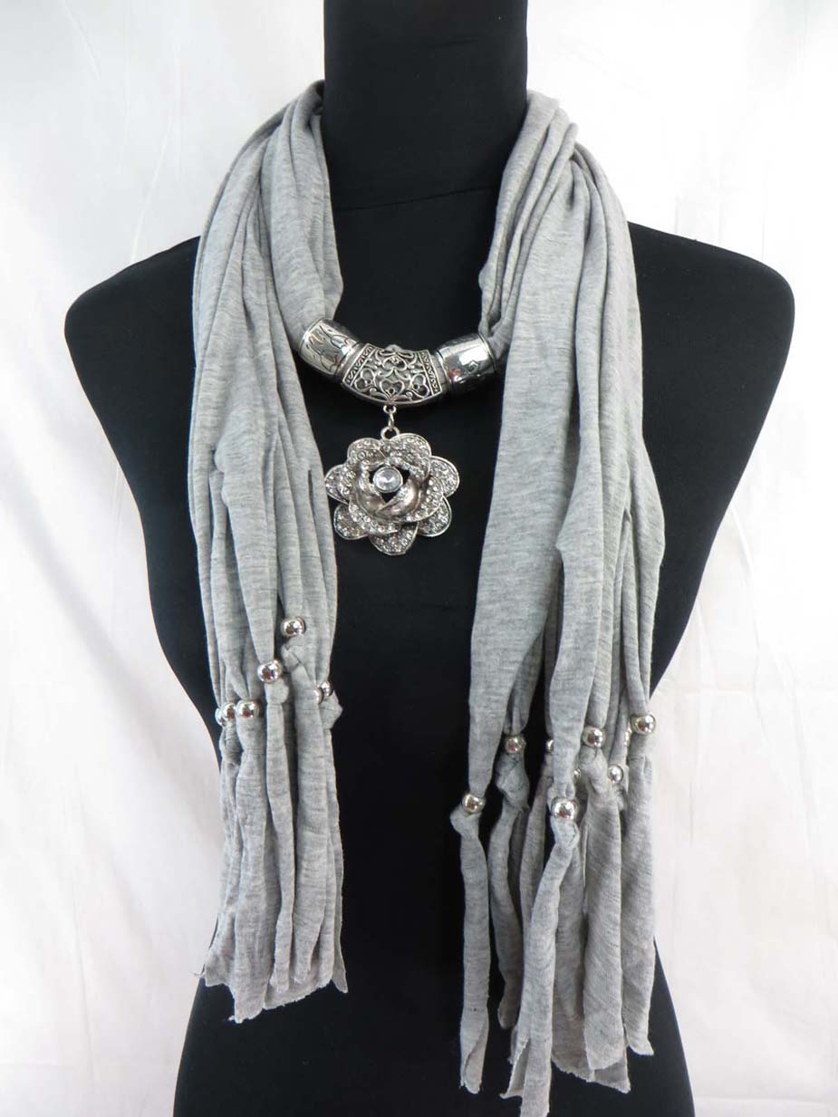 jewelryscarf04m080