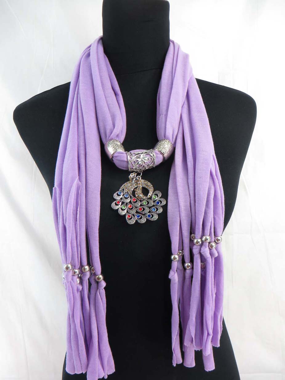 jewelryscarf05m068