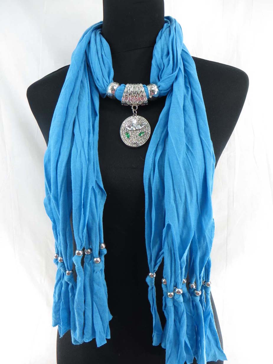 jewelryscarf07m026