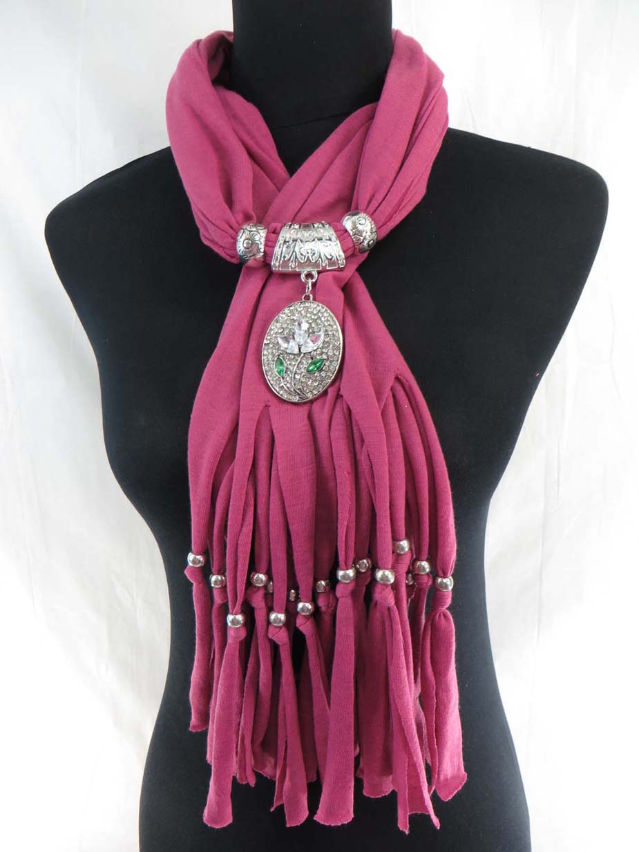 jewelryscarf07m031