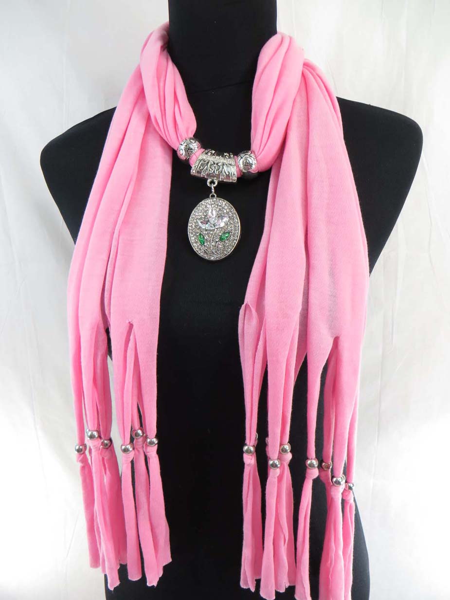 jewelryscarf07m041