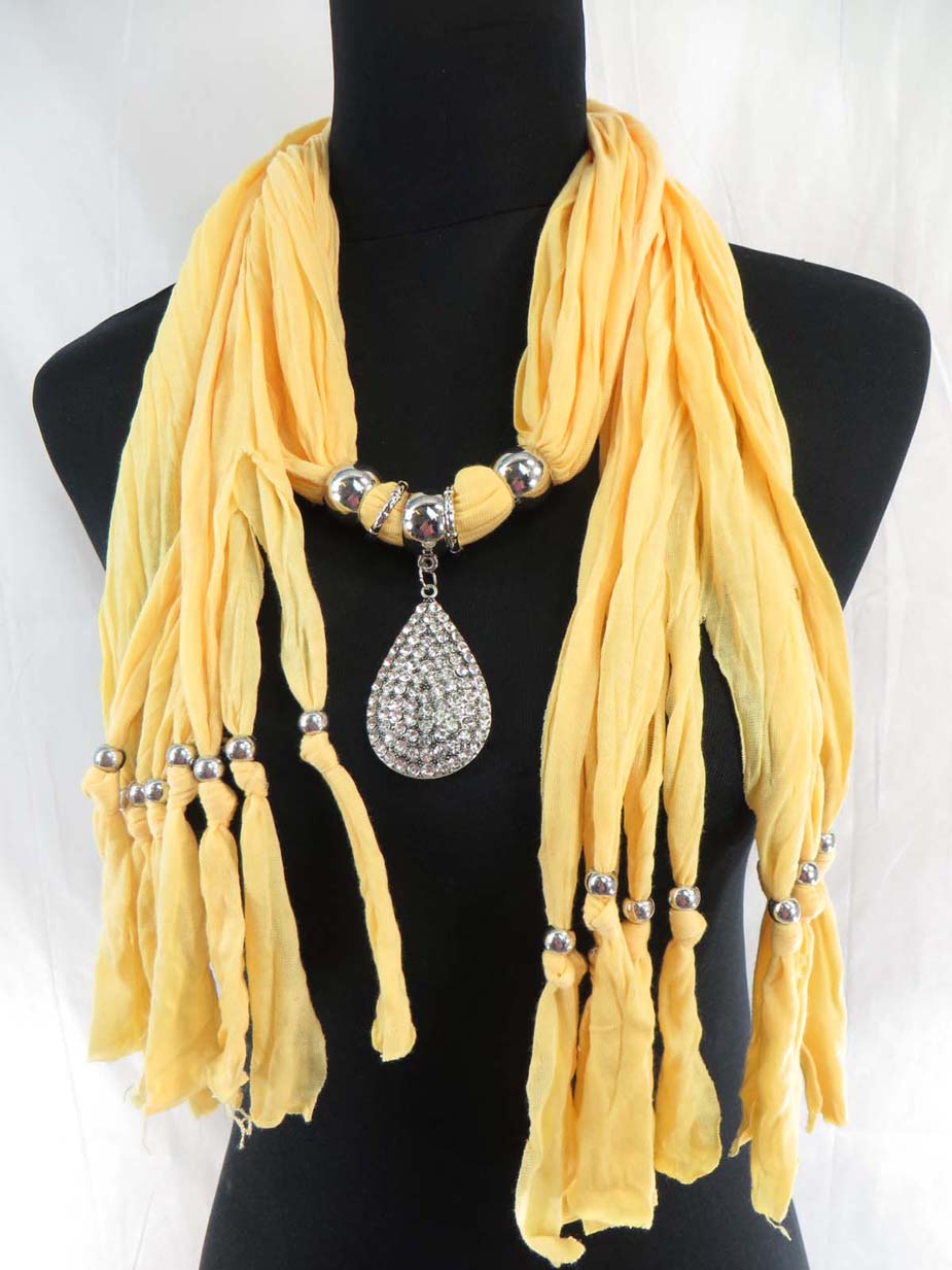 jewelryscarf08m045