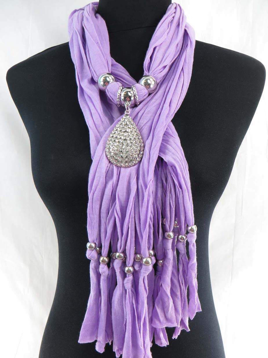 jewelryscarf08m055