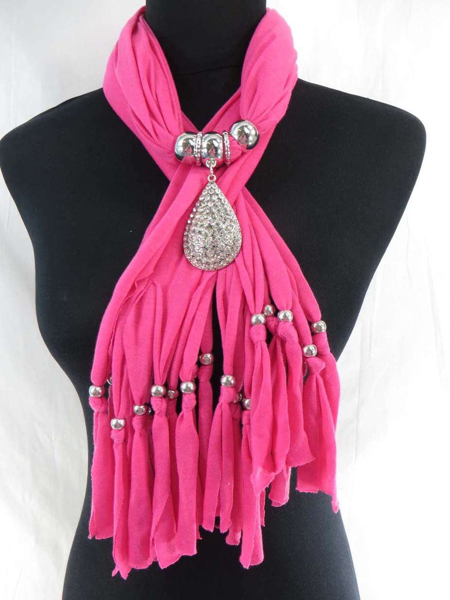 jewelryscarf08m063