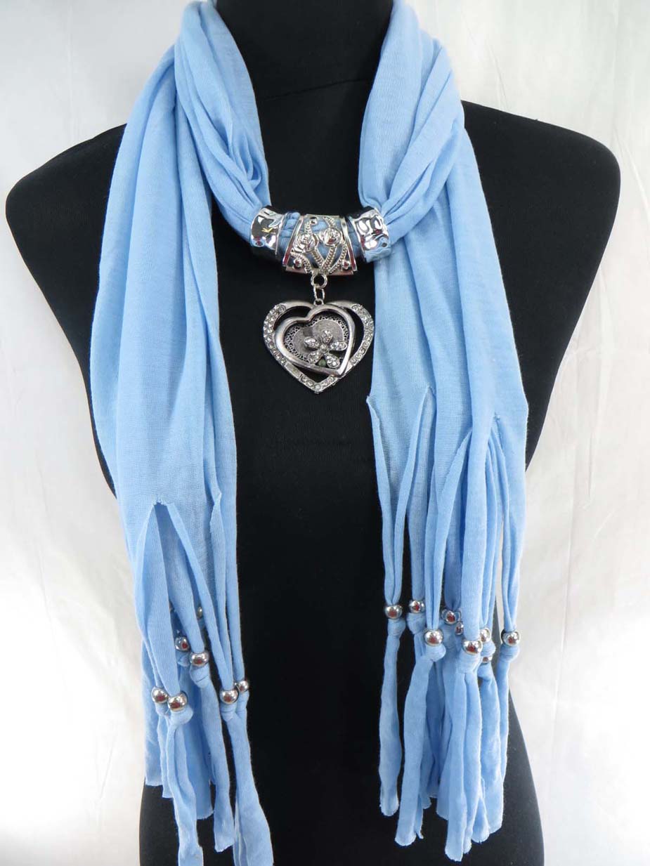 jewelryscarf09m023