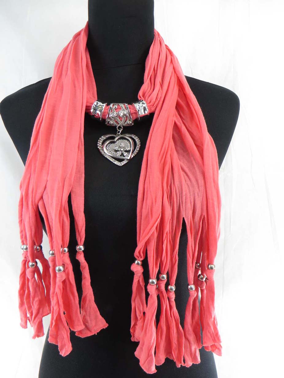 jewelryscarf09m031