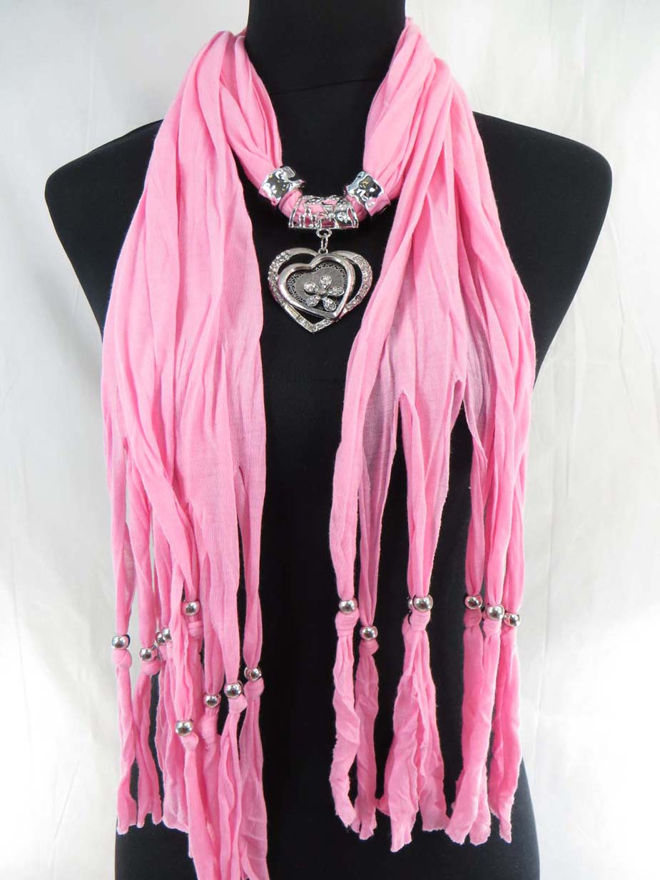 jewelryscarf09m047