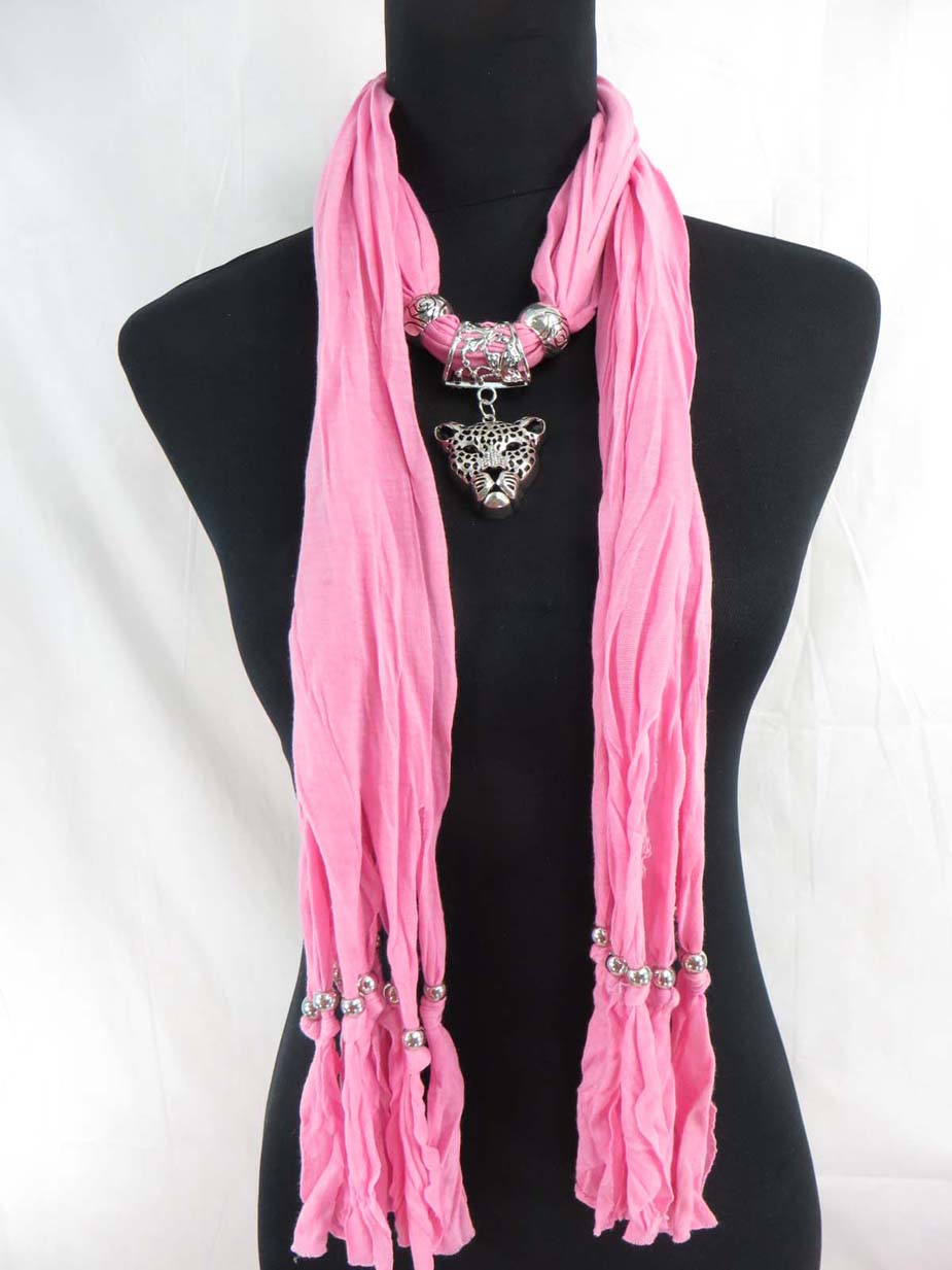 jewelryscarf10m032