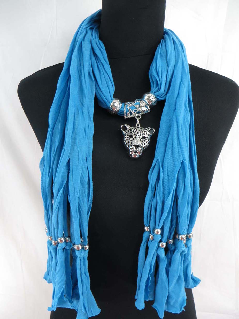 jewelryscarf10m040