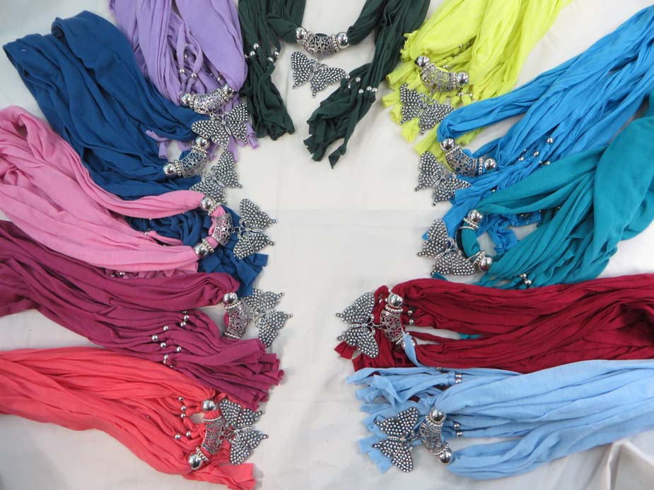 jewelryscarf11m001