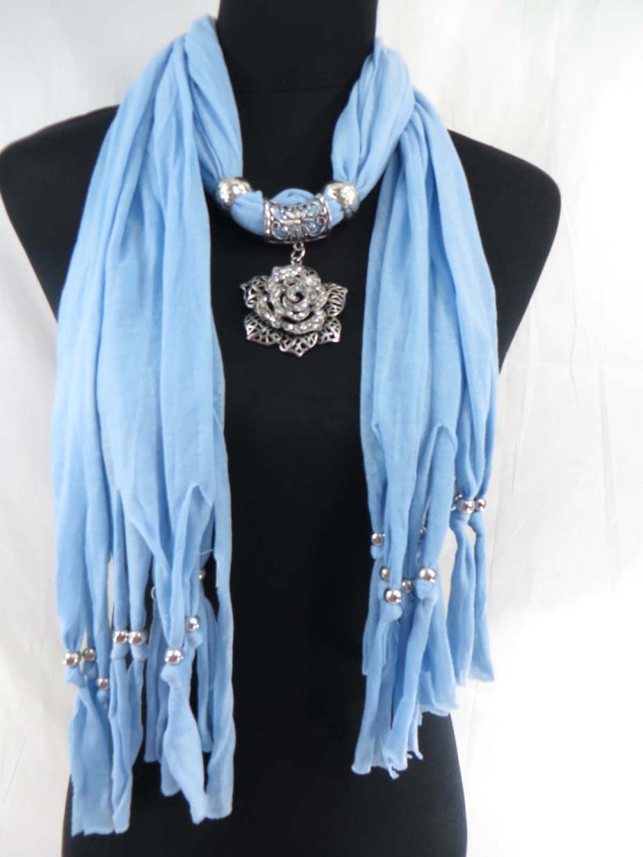jewelryscarf13m033