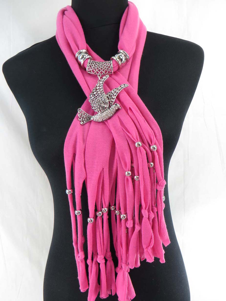 jewelryscarf15m051