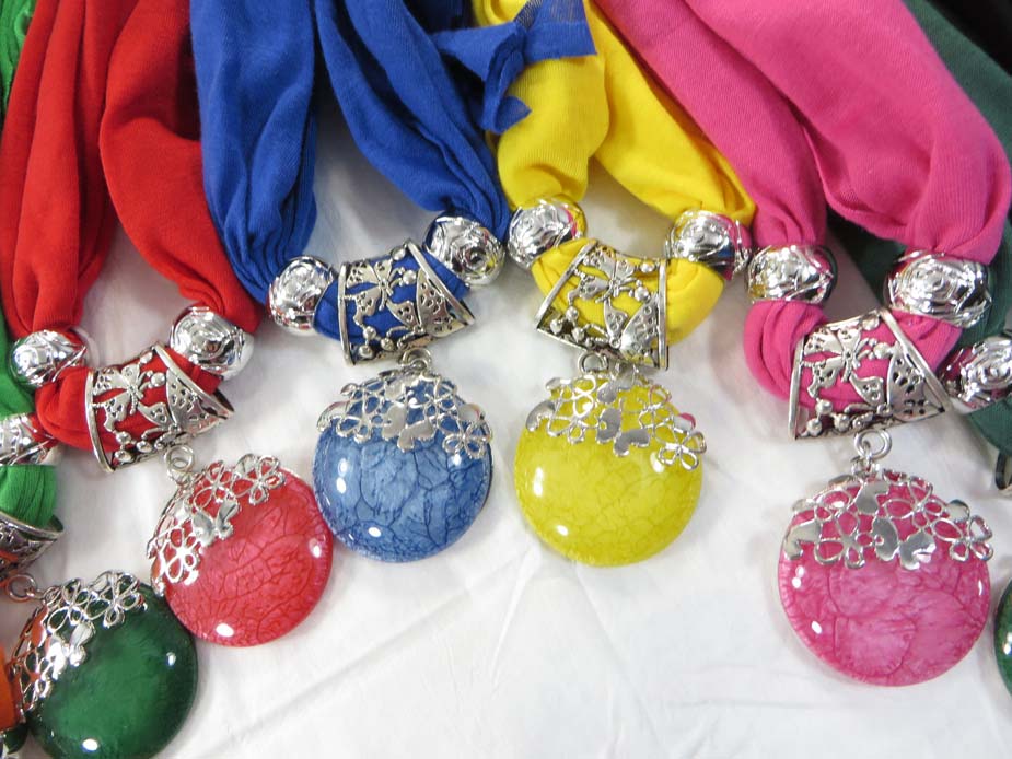 jewelryscarf19-13