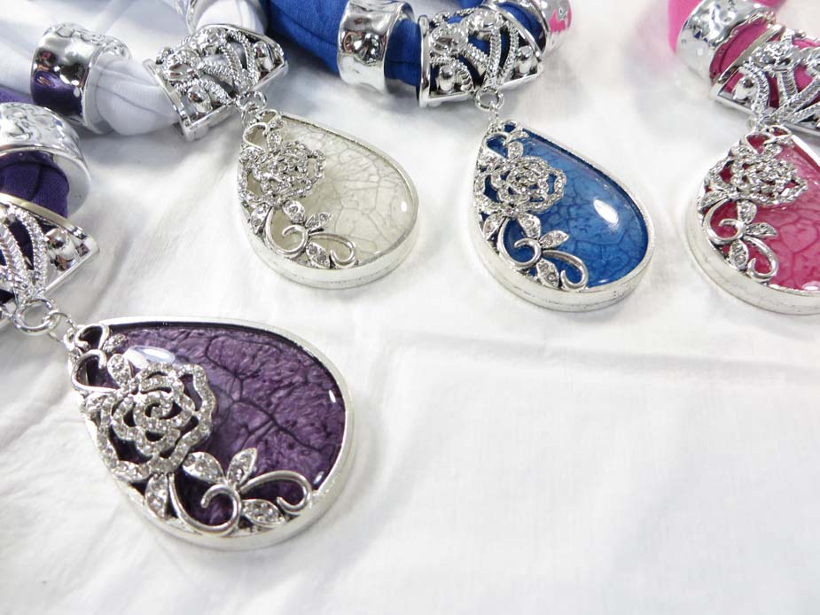 jewelryscarf19-16