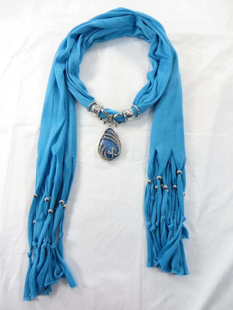 jewelryscarf19-20