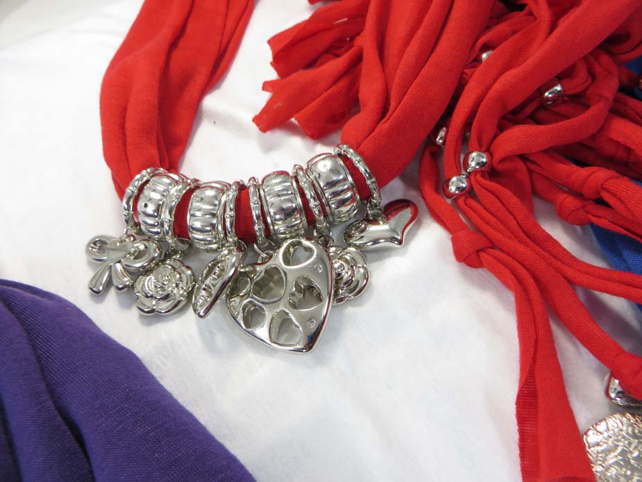 jewelryscarf22m004
