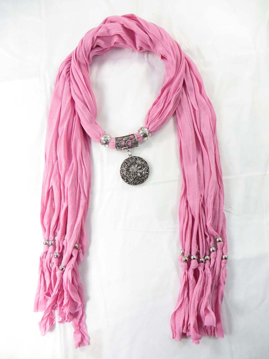 jewelryscarf23m043