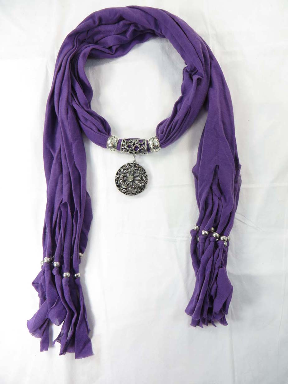 jewelryscarf23m075