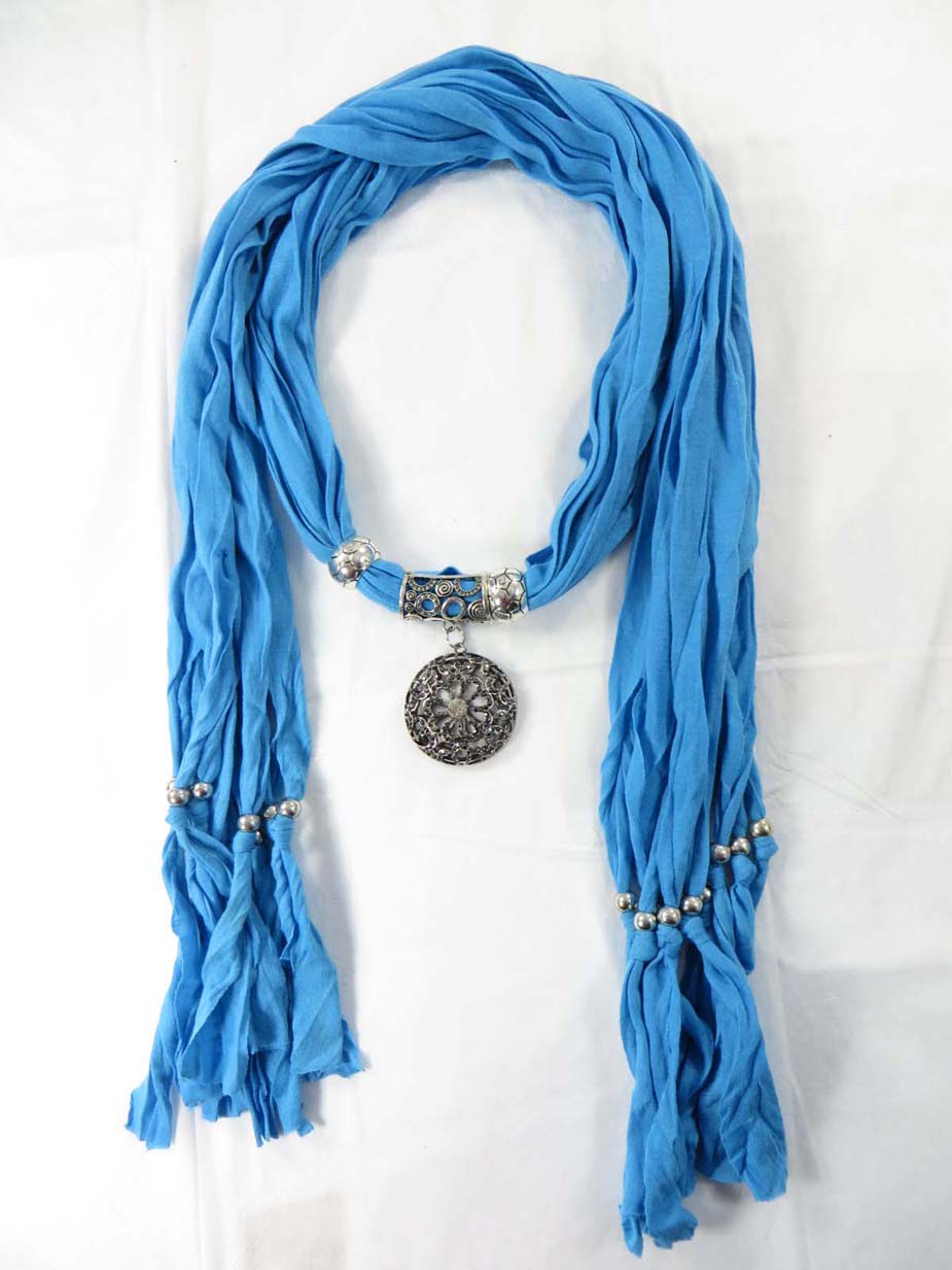 jewelryscarf23m091