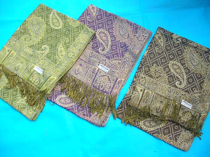 gold-paisley-wool-shawl-wrap-615j