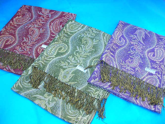 gold-sparkling-pashmina-shawl-604j-wave-paisley