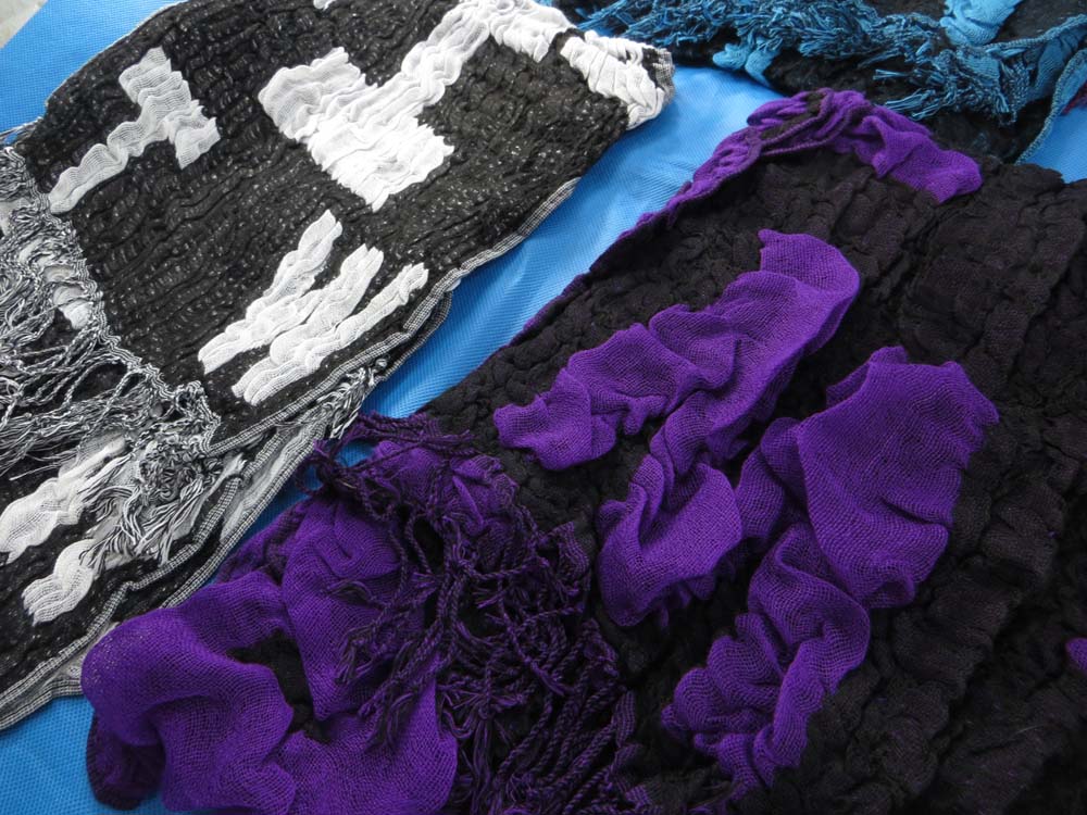 bubble-scarf-db2-19d