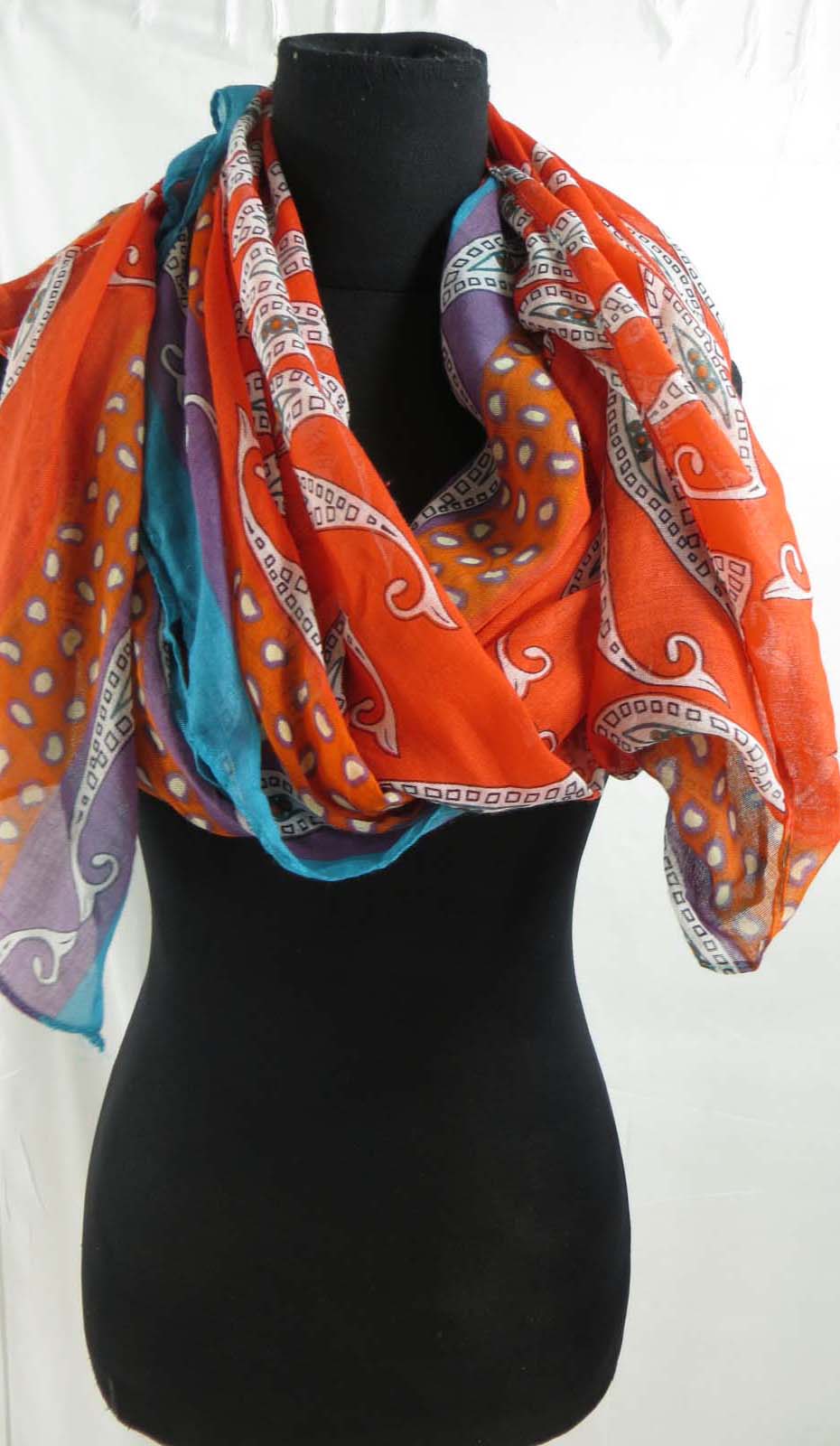 light-shawl-sarong-u1-70p