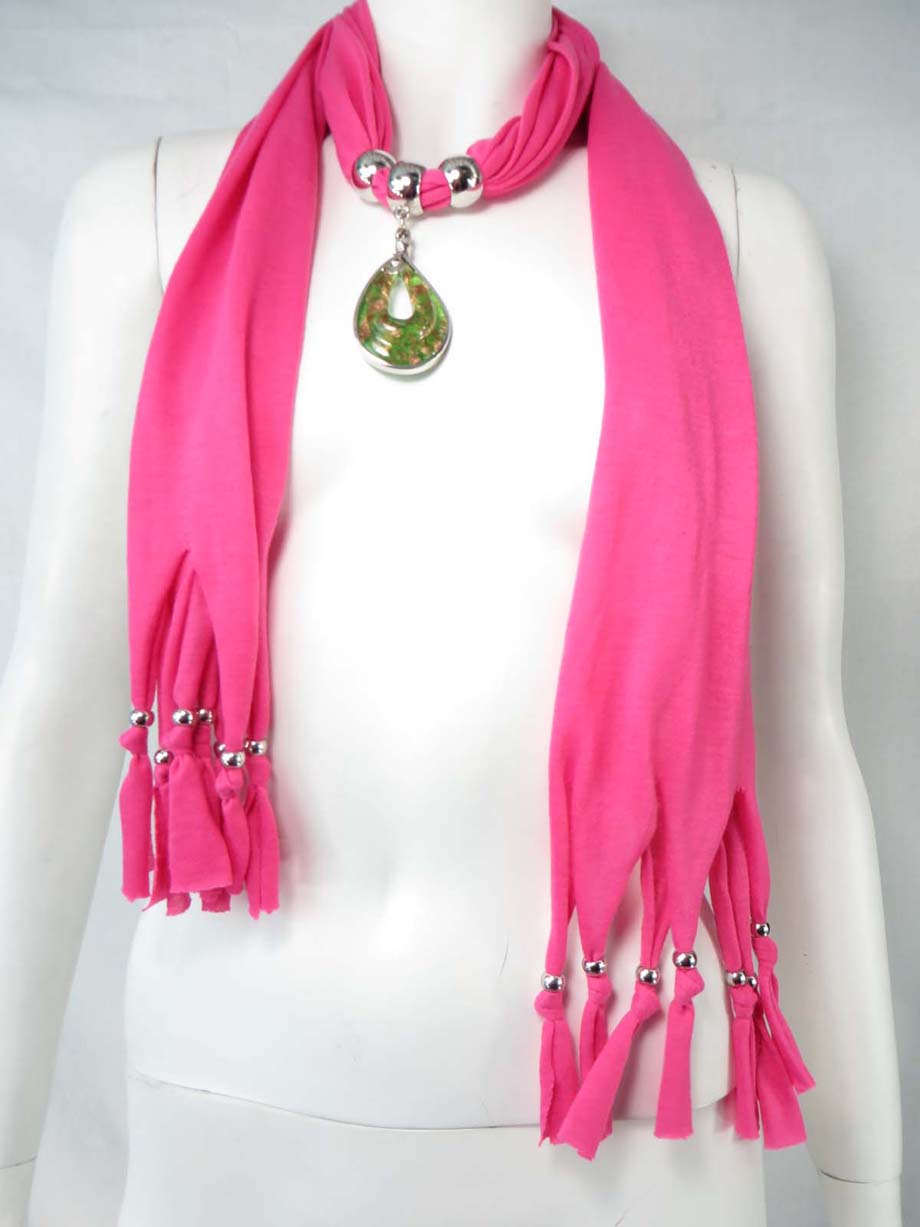 pendantscarf01pinkzy