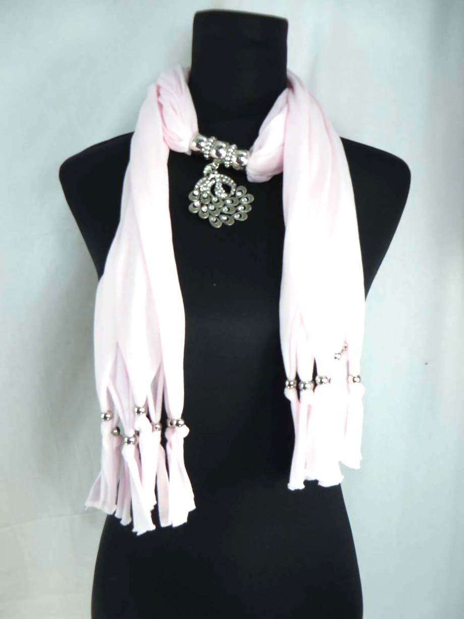 pendantscarf04xe