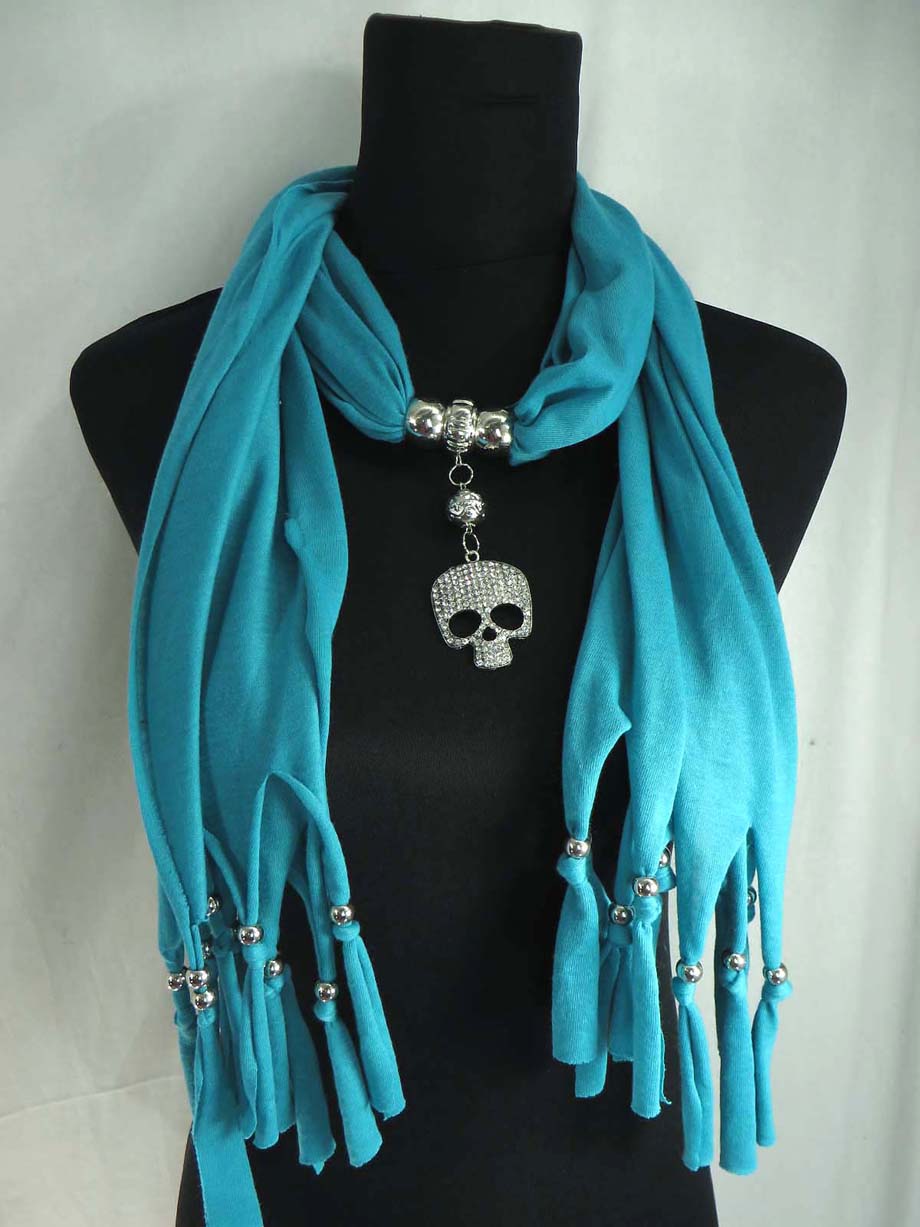 pendantscarf05xa